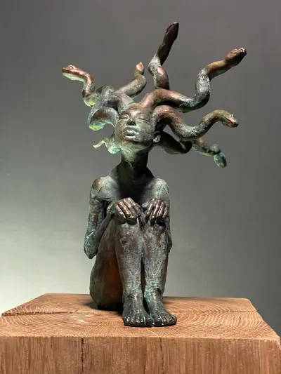 Medusa (Before)